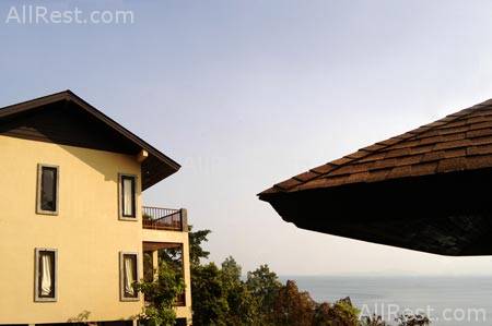 Blue Hill Resort 7